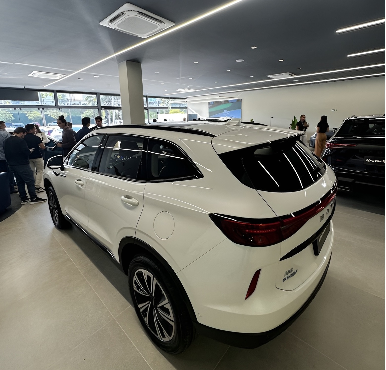  O Haval H6 PHEV19 oferece um consumo impressionante, com até 36,2 kml na cidade.