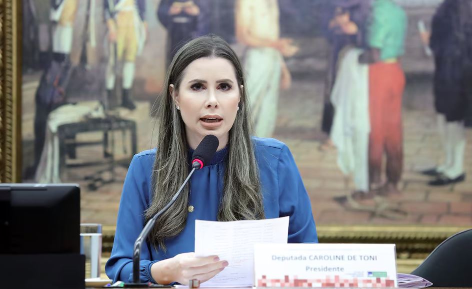 A presidente da Comissão de Constituição e Justiça (CCJ) da Câmara dos Deputados, Caroline de Toni