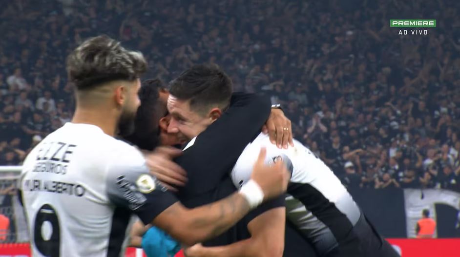 Triunfo no fim foi muito comemorado pelos corintianos