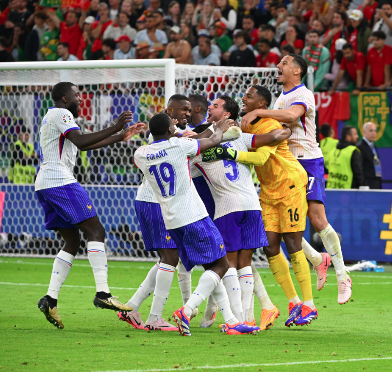França vence Portugal nos pênaltis e avança para a semifinal da Euro