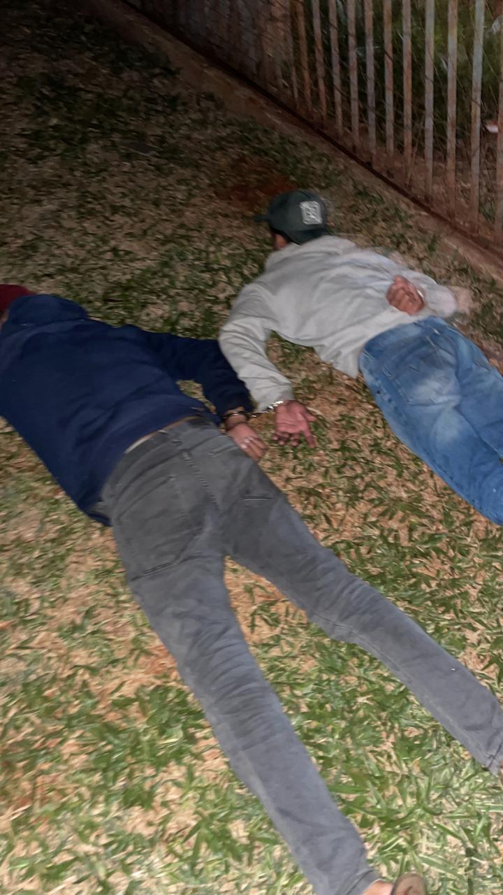 Foram presos dois homens responsáveis pelo armazenamento e guarda da droga