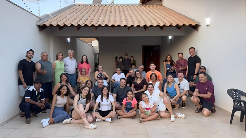 A esposa de Sérgio, Valéria Vilhalba Ferreira, destacou a parceria e cuidado mútuo do casal, que já estão juntos há nove anos e têm dois filhos.