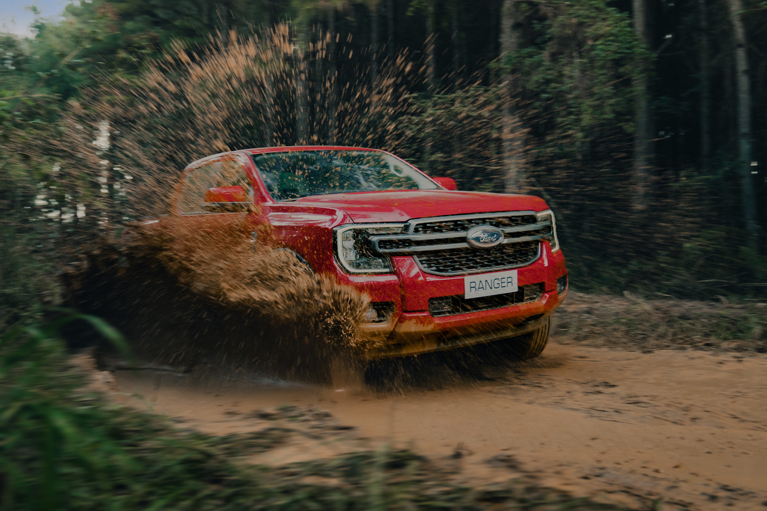 A Ford Ranger XLS é o modelo intermediário 