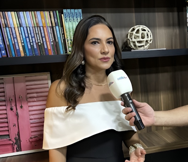 Continuidade do legado familiar: Neca Bumlai Chaves, filha de Pedro Chaves, ressalta que o atendimento personalizado aos alunos, uma marca da Uniderp, é mantido na Faculdade Insted, reforçando a importância da proximidade e do cuidado com os estudantes.