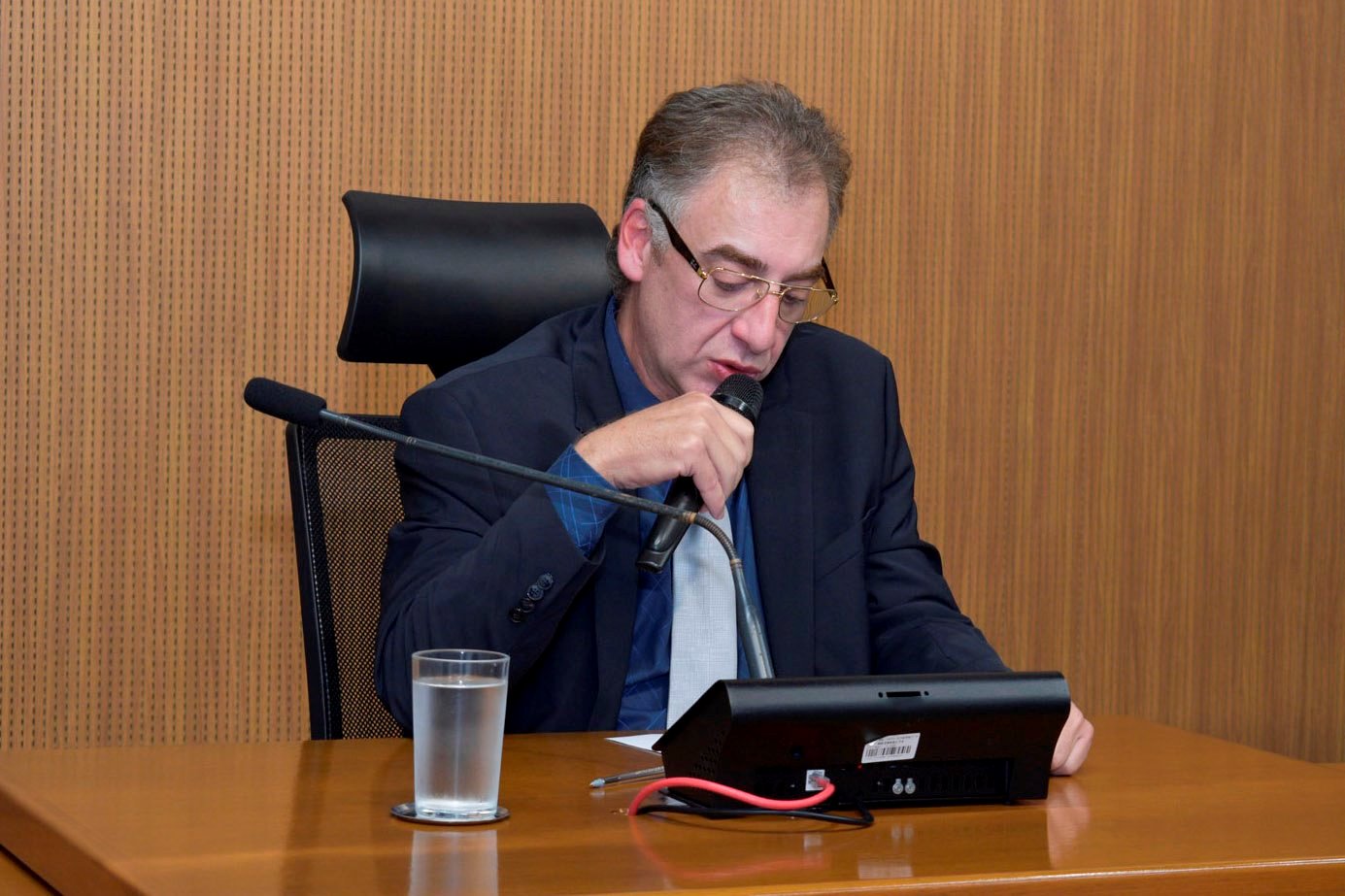 Deputado estadual Neno Razuk destacou a importância da prestação de contas