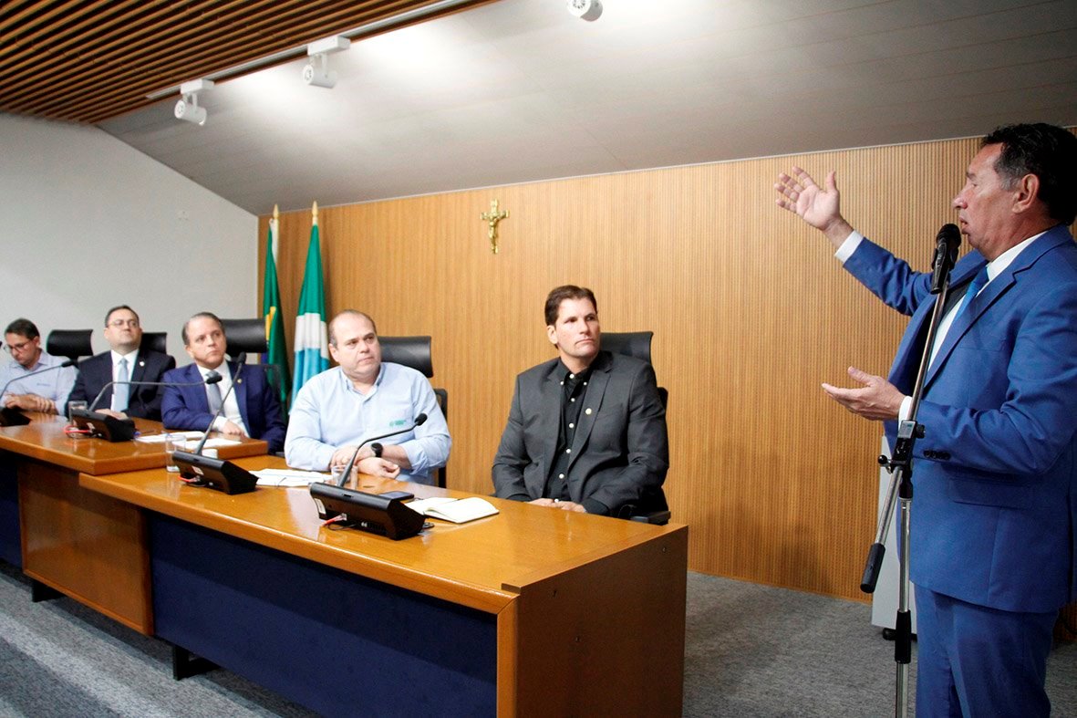 Gerson Claro reiterou apoio da ALEMS para solucionar o conflito - (Foto: Wagner Guimarães)