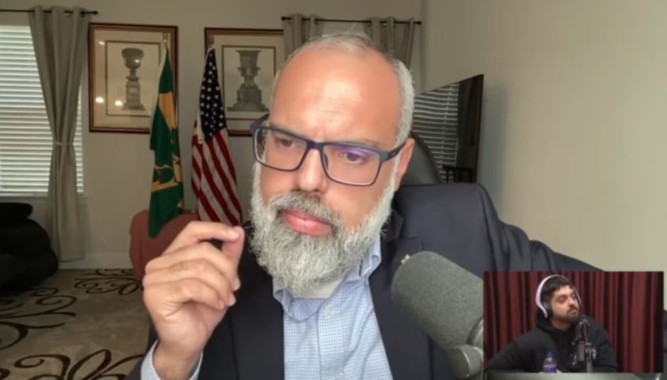 Monark entrevista Allan dos Santos