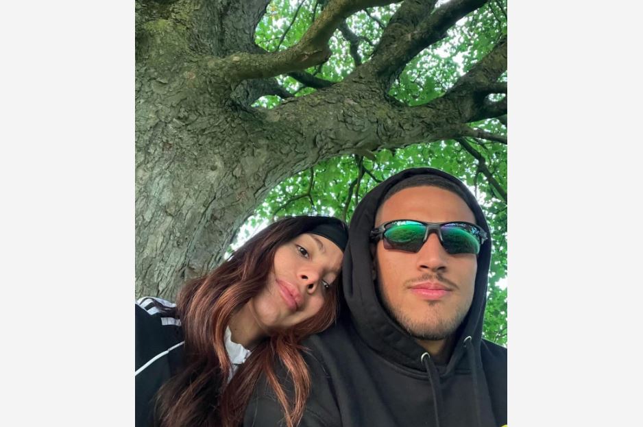 Anitta e Vinícius Souza