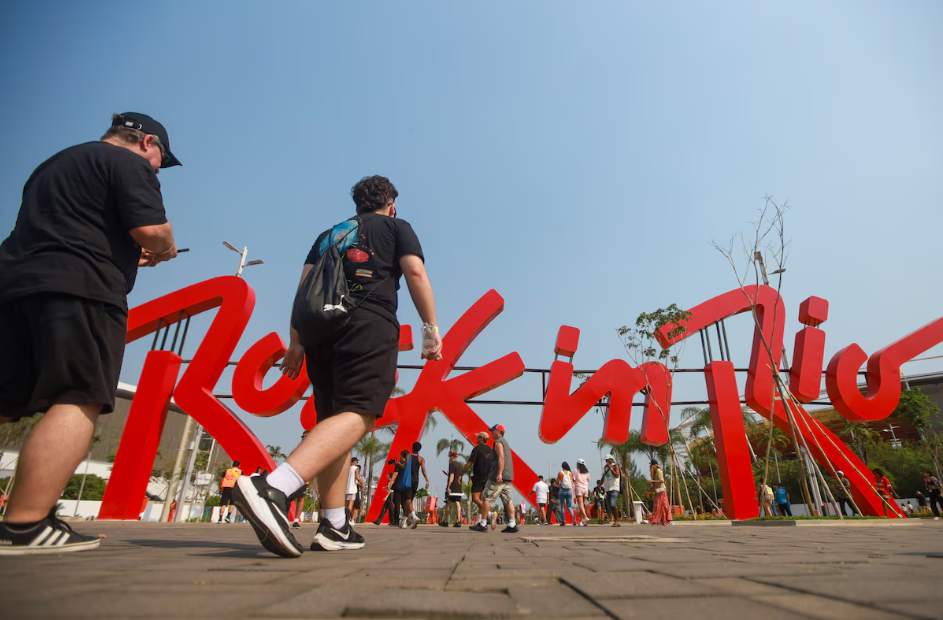 A abertura dos portões do Rock in Rio 2024 ocorreu por volta das 14h20, com 20 minutos de atraso