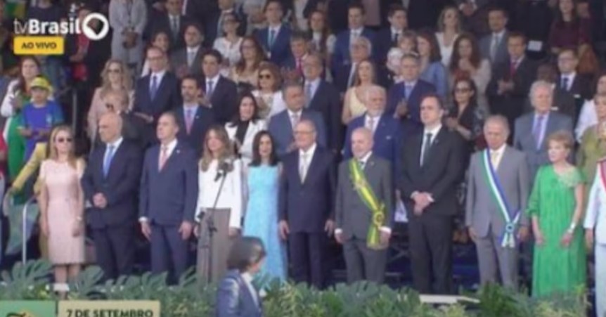 A tribuna de autoridades no desfile de 7 de Setembro na Esplanada dos Ministérios 