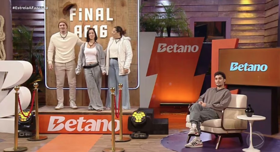O primeiro dia já contou com uma dinâmica em que os peões precisavam apontar quem acham que não tem chances de chegar à final.