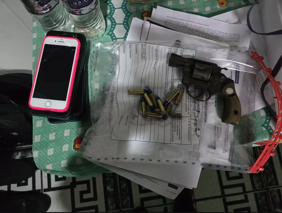 Material apreendido durante a Operação São João (Foto: Polícia Federal)
