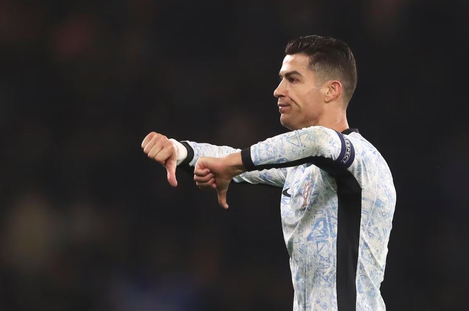 Seleção liderada por Cristiano Ronaldo fica zerada contra escoceses