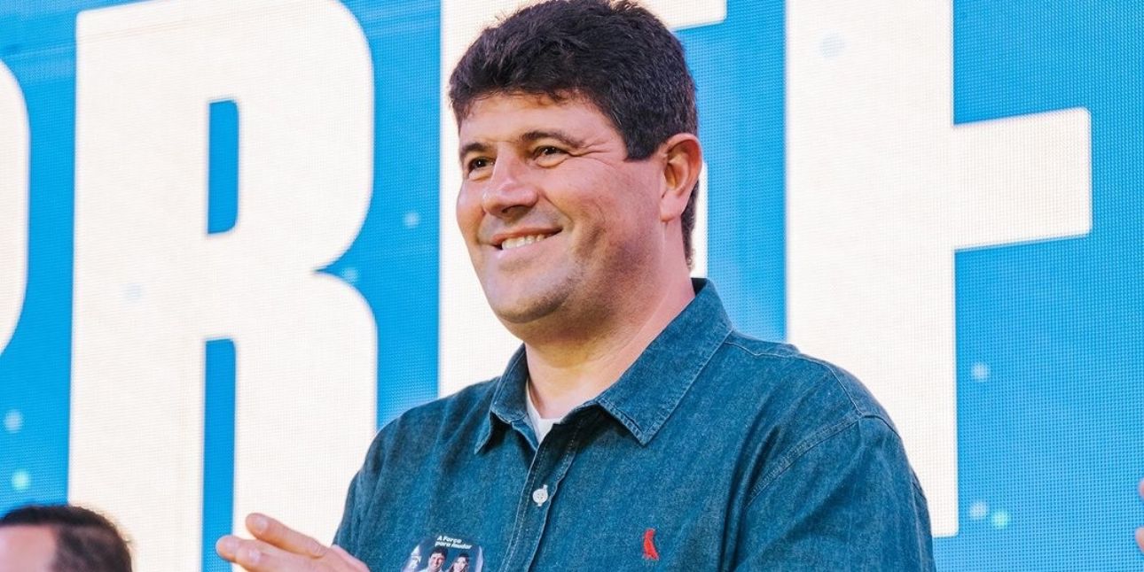 Rodrigo Basso durante evento de campanha