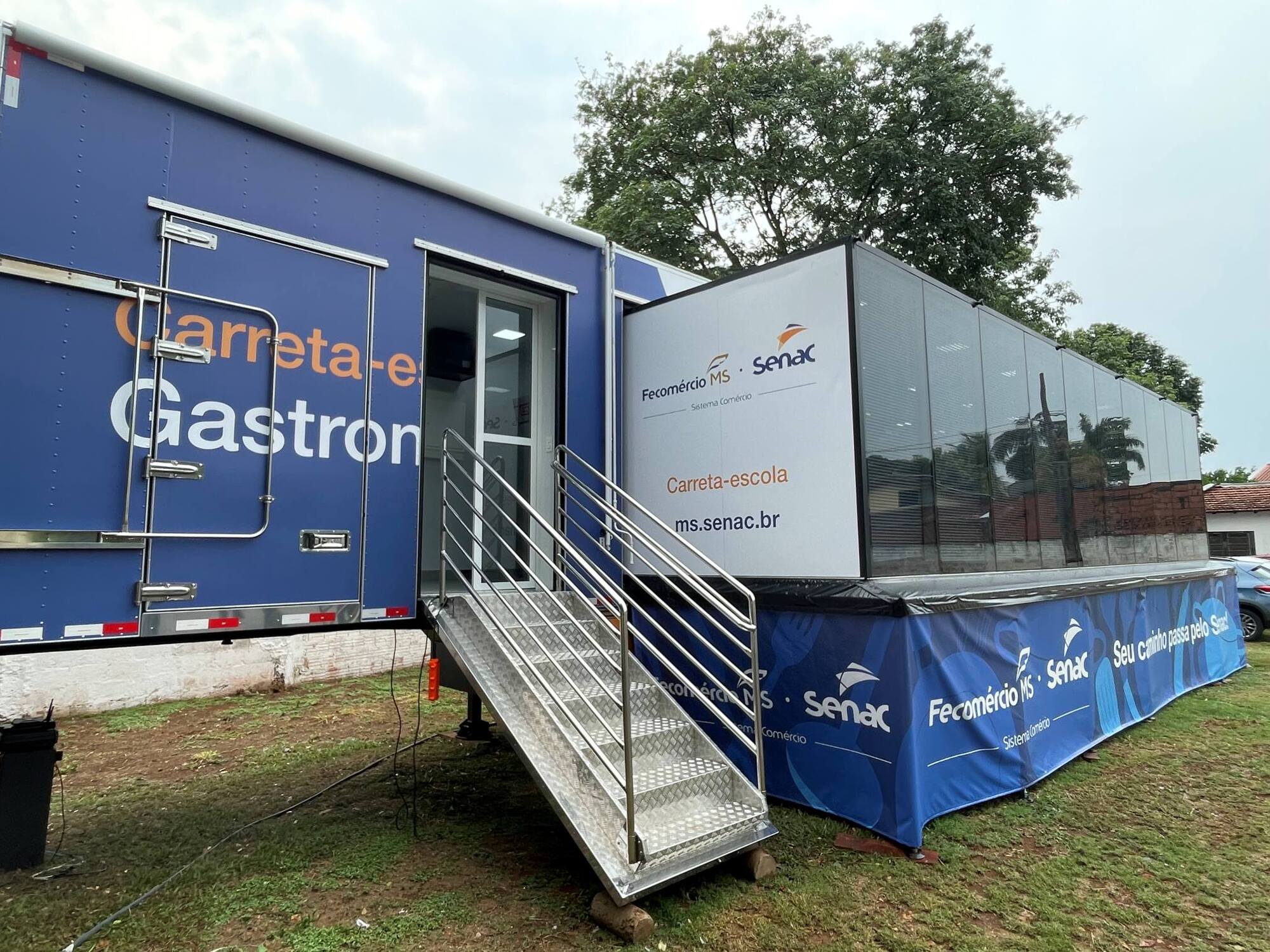 A carreta de gastronomia do Senac