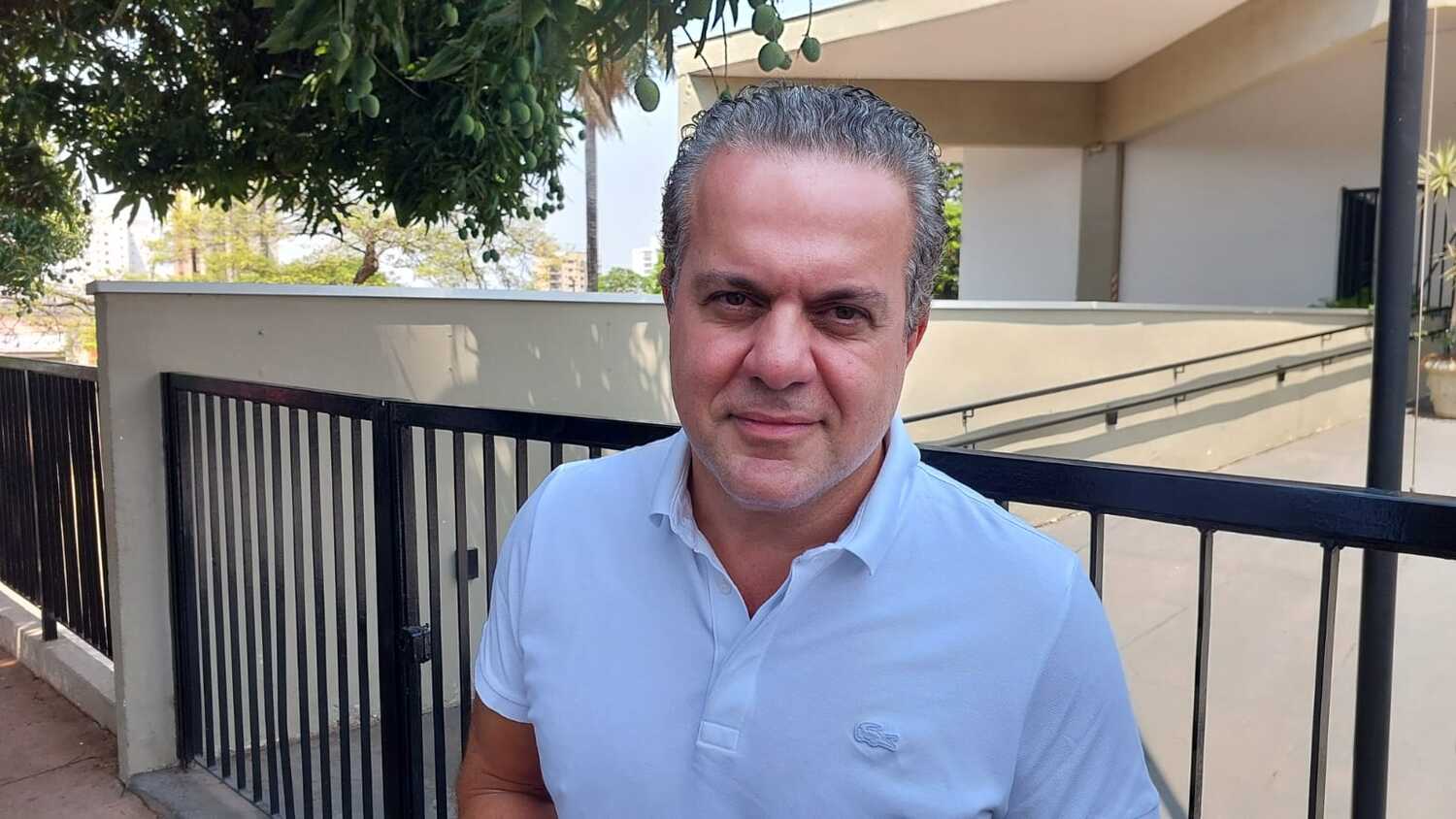 Ricardo Ayache, presidente da CASSEMS votou nesta manhã