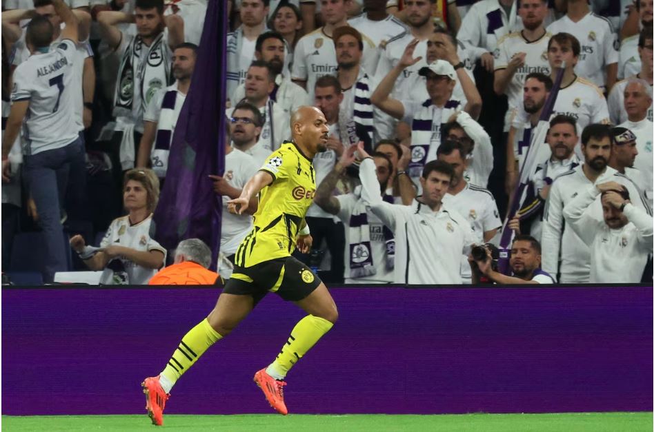 Gol de Malen parecia dar tranquilidade ao time alemão.