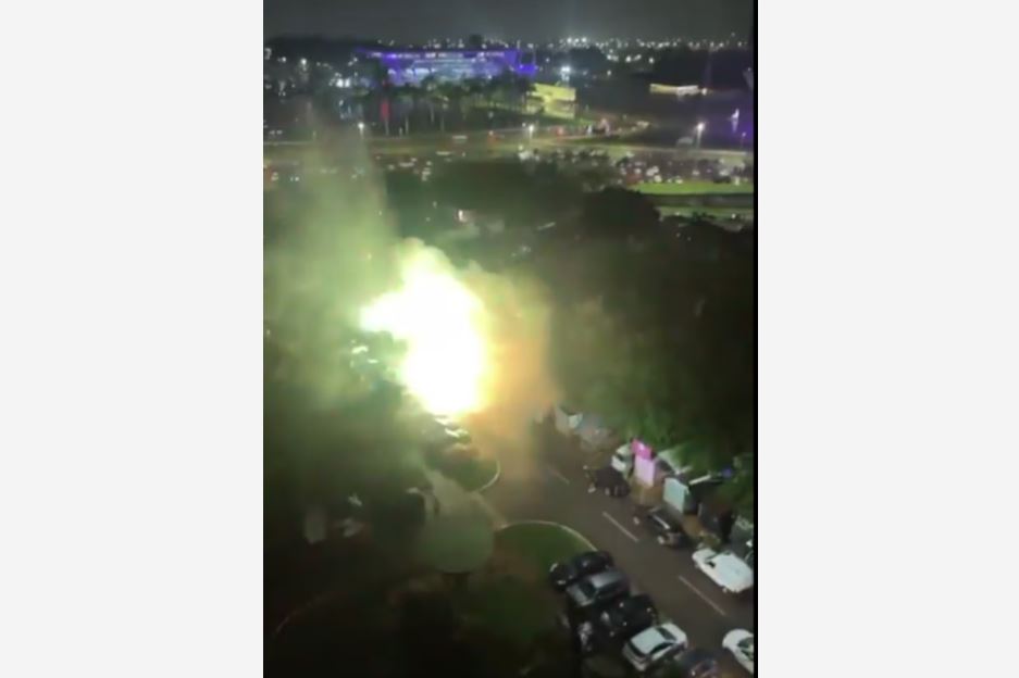 Explosão em estacionamento da Câmara dos Deputados