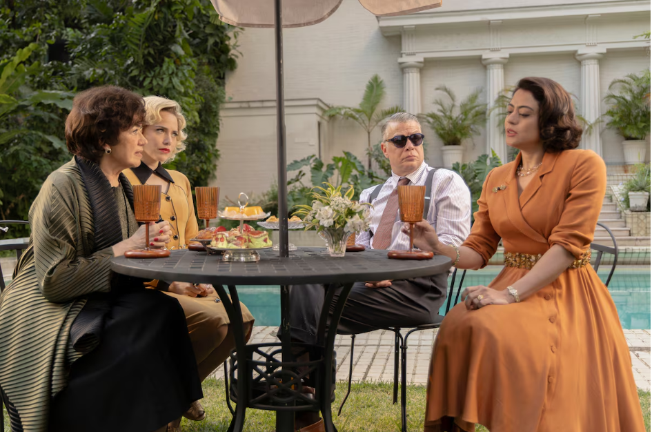Lilia Cabral, Letícia Colin, Fábio Assunção e Carol Castro em cena de 'Garota do Momento'