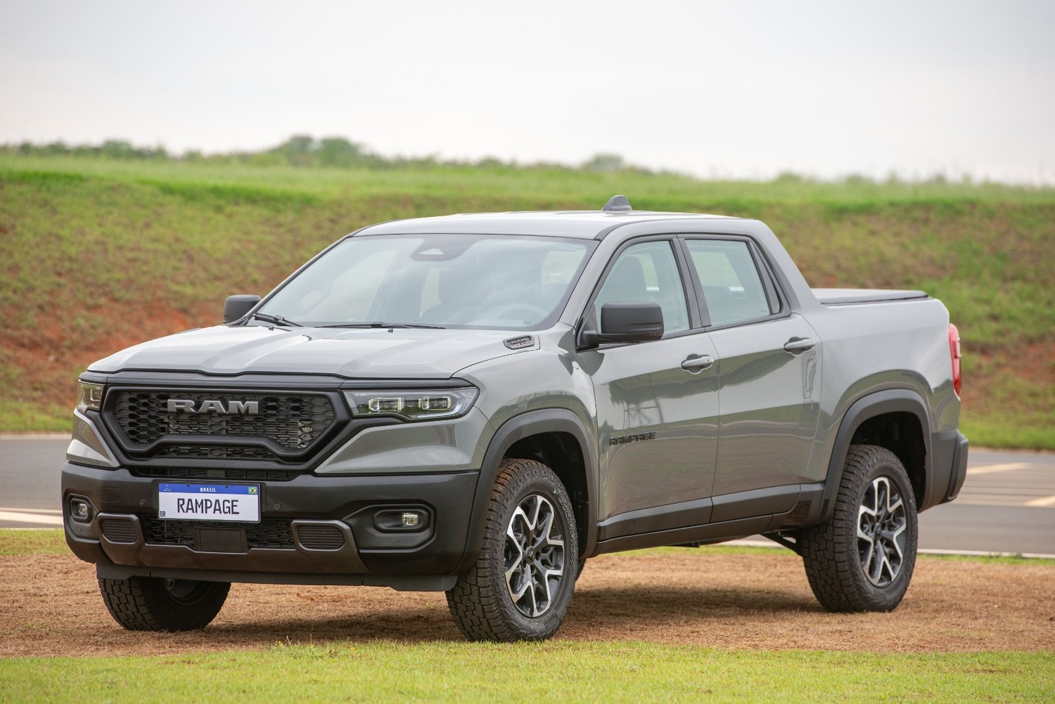 Rampage Rebel 2.2 Turbodiesel 200 cv