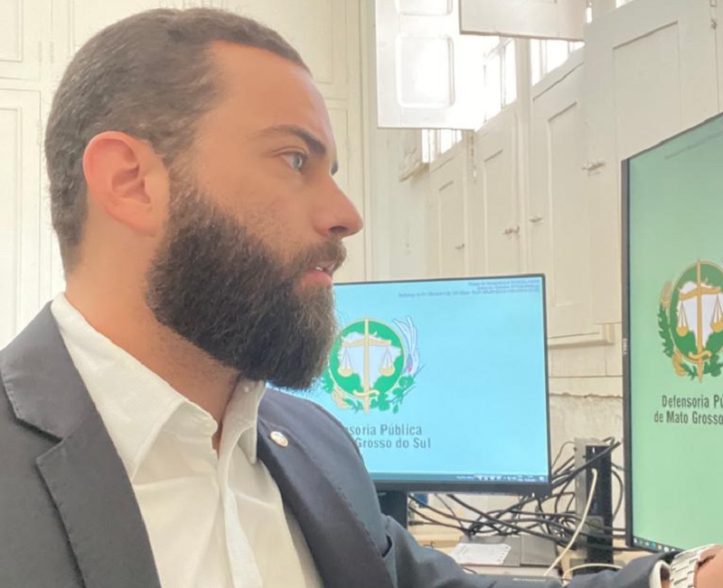 Defensor público Vitor Calazan