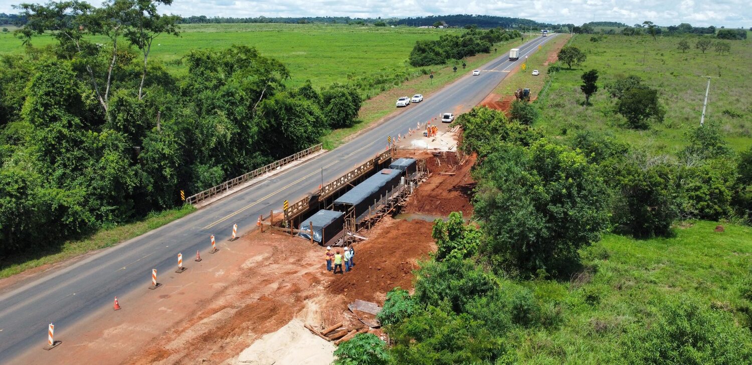 Reforma de rodovia supervisionada pela AGEMS 