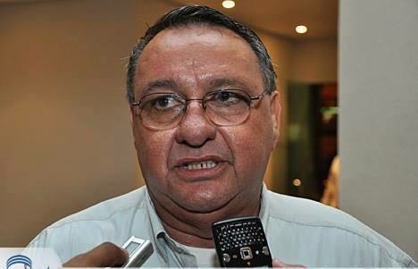 FFMS prestou uma homenagem especial ao jornalista e locutor esportivo Marcos Antônio Silvestre