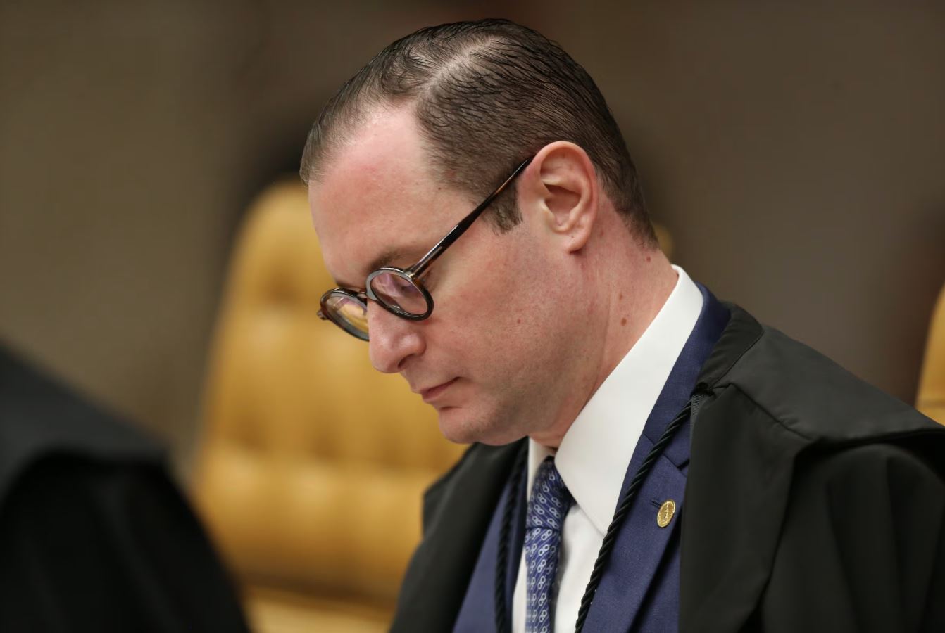 Defesa de Filipe Martins pediu exclusão dos ministros Cristiano Zanin (foto), Flávio Dino e Alexandre de Moraes do julgamento.