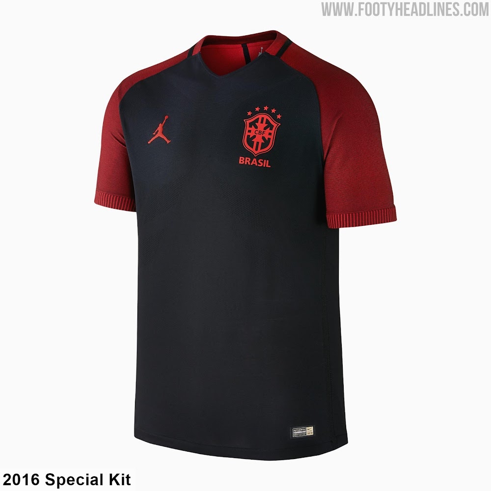 Modelo especial lançado em 2016 mostra camisa da Seleção Brasileira nas cores preta e vermelha, usada em campanha contra o racismo.