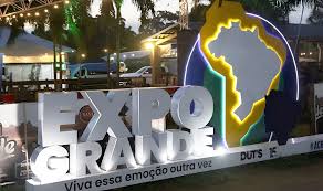 Durante a 85ª Expogrande, realizada no Parque de Exposições Laucídio Coelho, em Campo Grande (MS), a troca de experiências e o conhecimento técnico ganharam espaço no Circuito de Palestras Showpec.