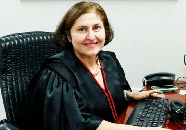A desembargadora Elizabete Anache