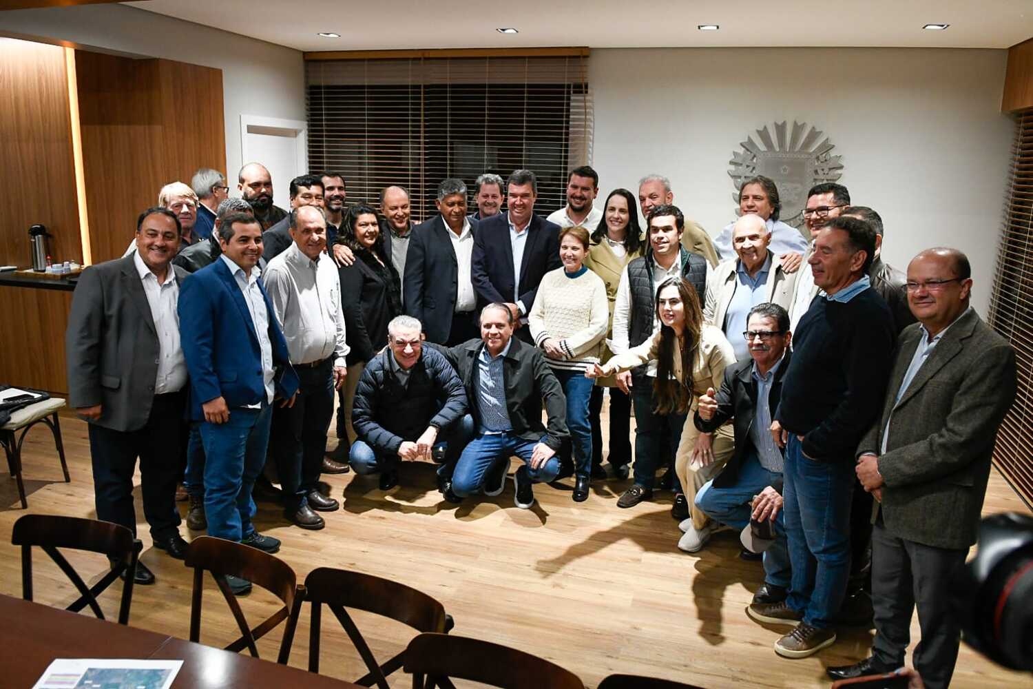 Com a presença maciça de parlamentares da Alems e das bancadas federal e estadual, o governador Riedel elogiou o projeto apresentado.