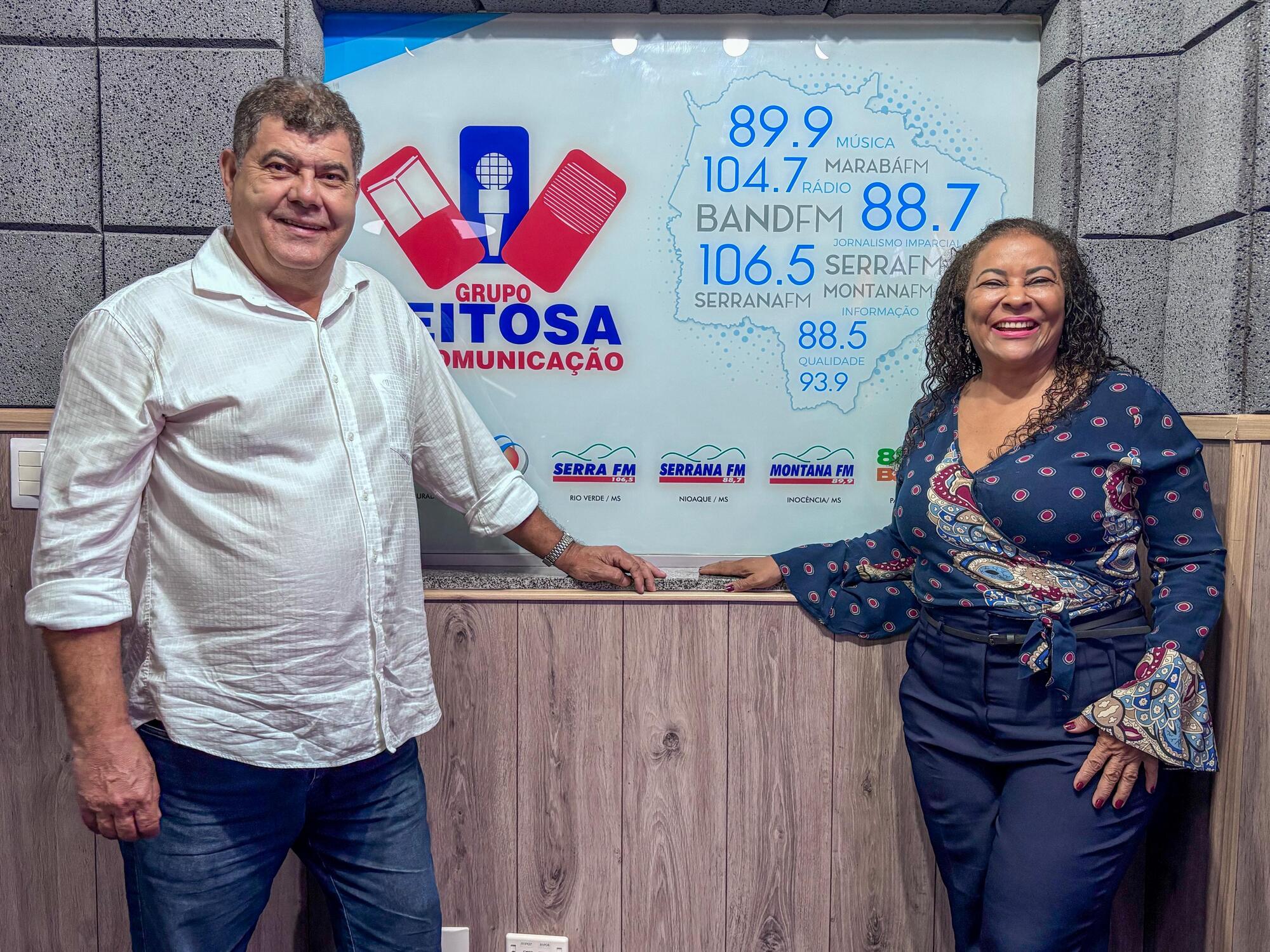 O ex-presidente da Fetems, Jaime Teixeira e nova presidente, Deumeires Morais