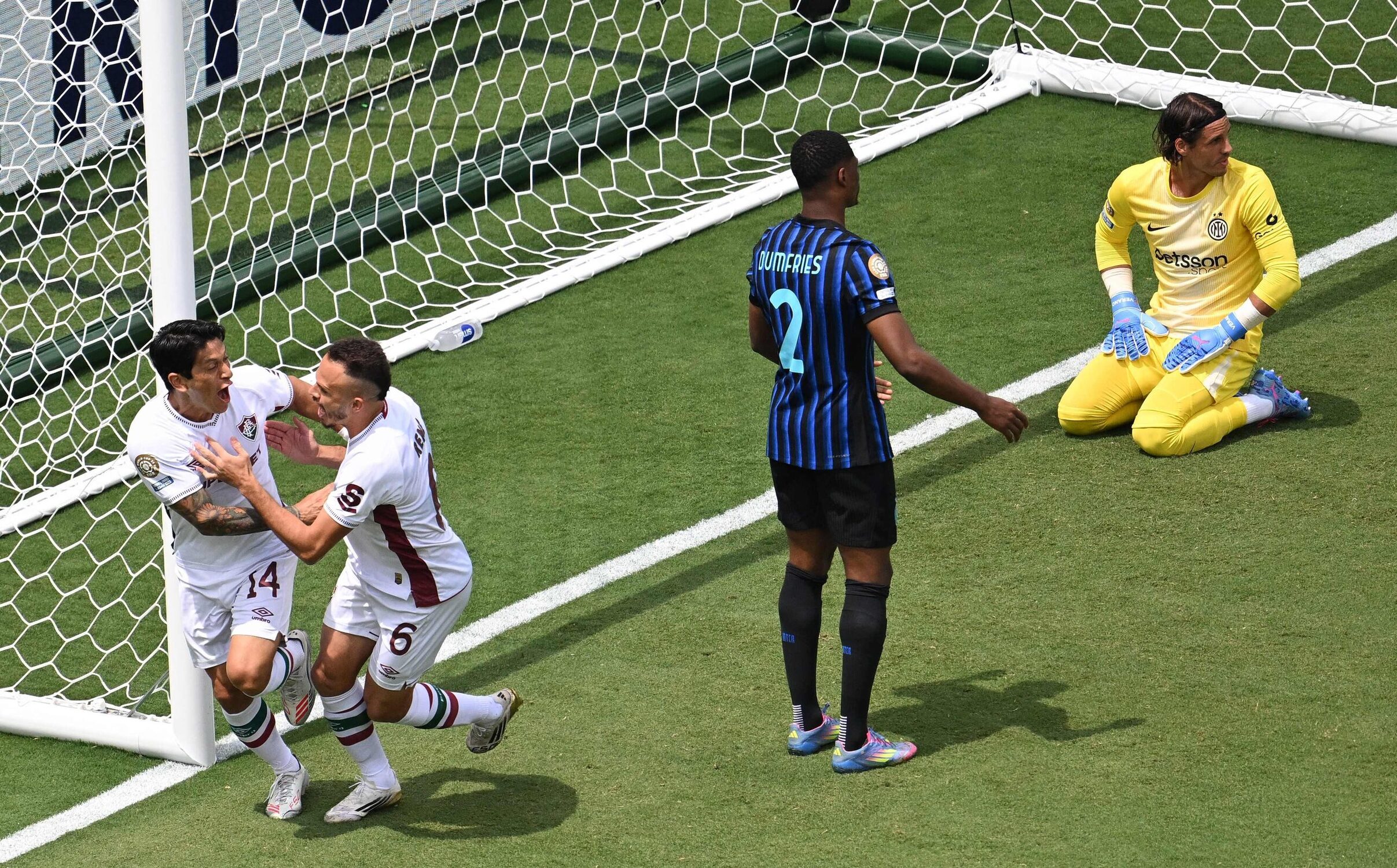 Germán Cano colocou o Fluminense em vantagem em Charlotte.