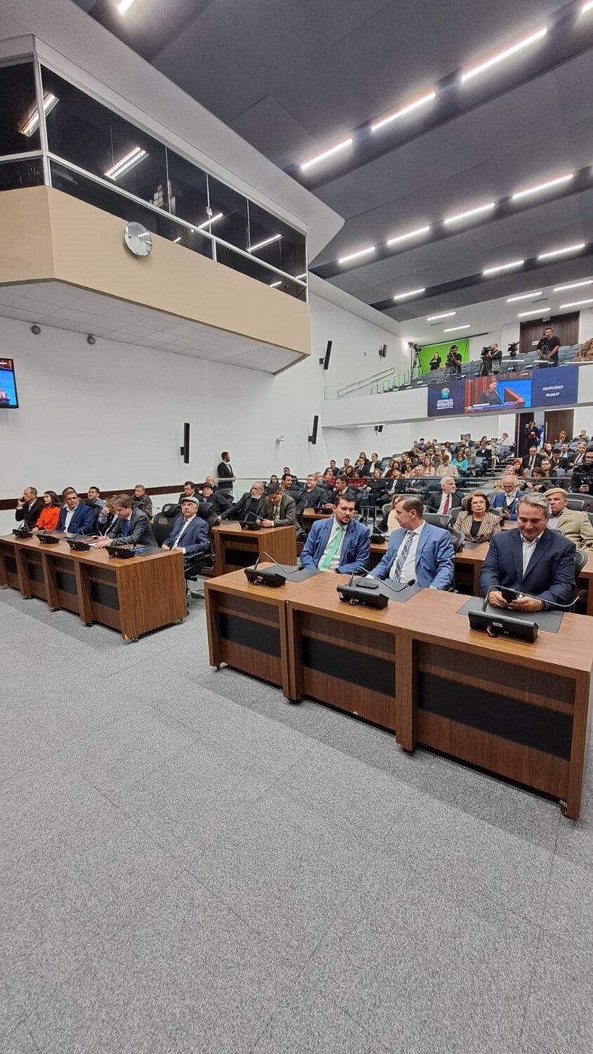 Plenário Júlio Maia recebeu personalidades de diversas cidades