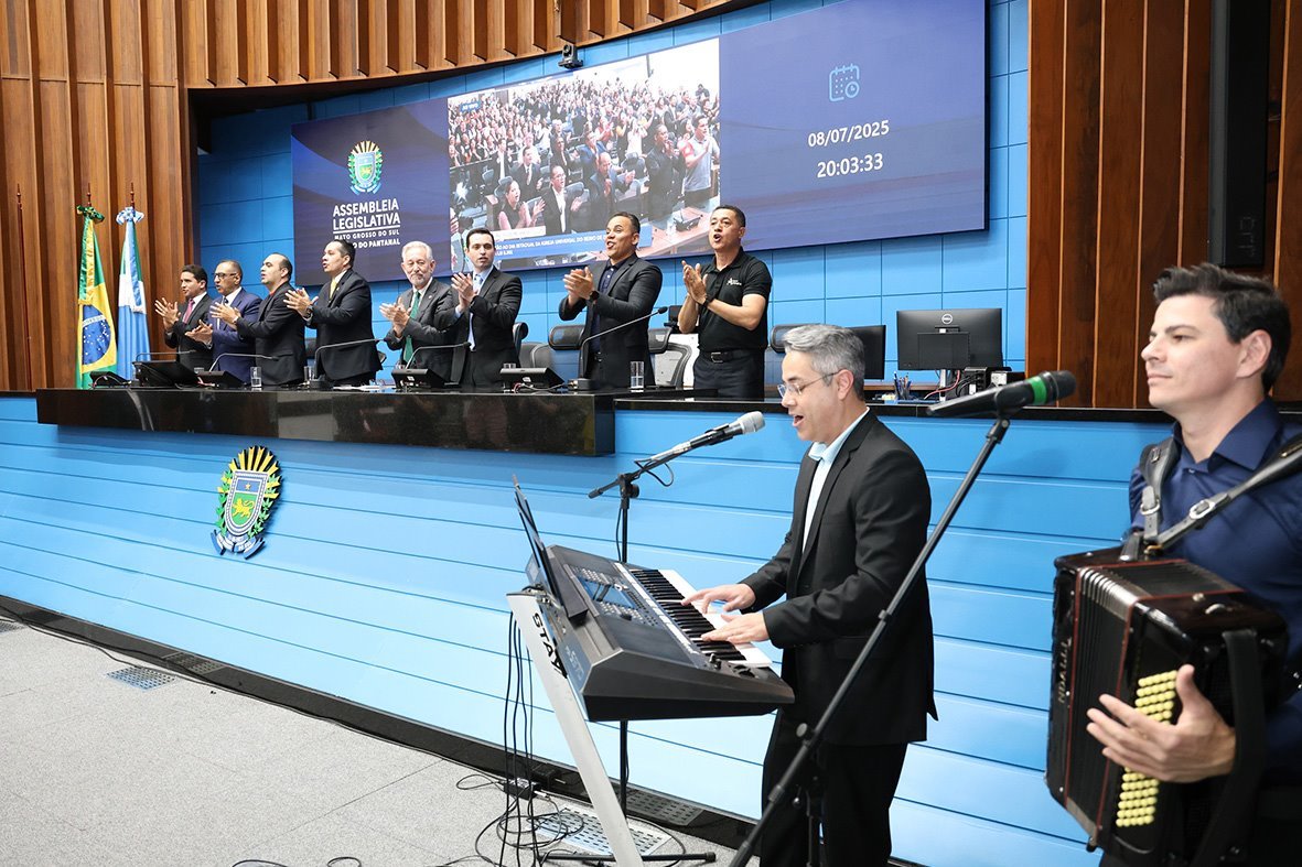 As apresentações culturais foram acompanhadas com empolgação pelos presentes