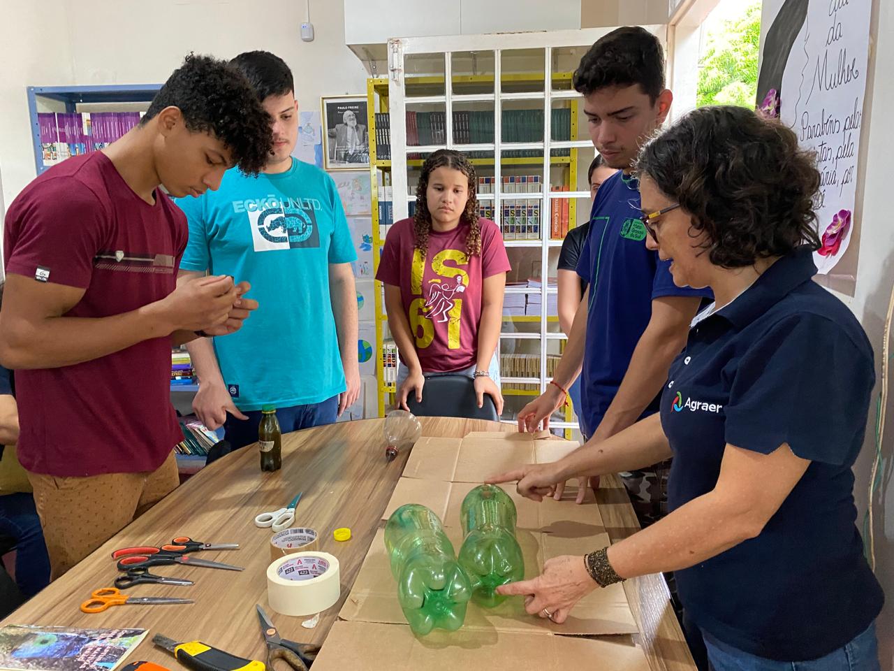 Programa que oferece 1.250 bolsas de Iniciação Científica no Ensino Médio está com inscrições abertas