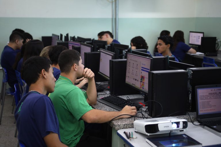 Economia de gastos nas escolas estaduais de MS