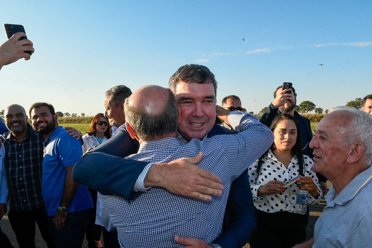 Governador cumpre agenda em Paranaiba 