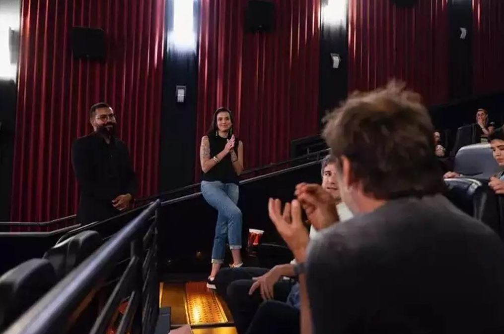 Ambientalistas Heideger Nascimento e Luciana Leite participam de debate com o público após exibição do documentário 