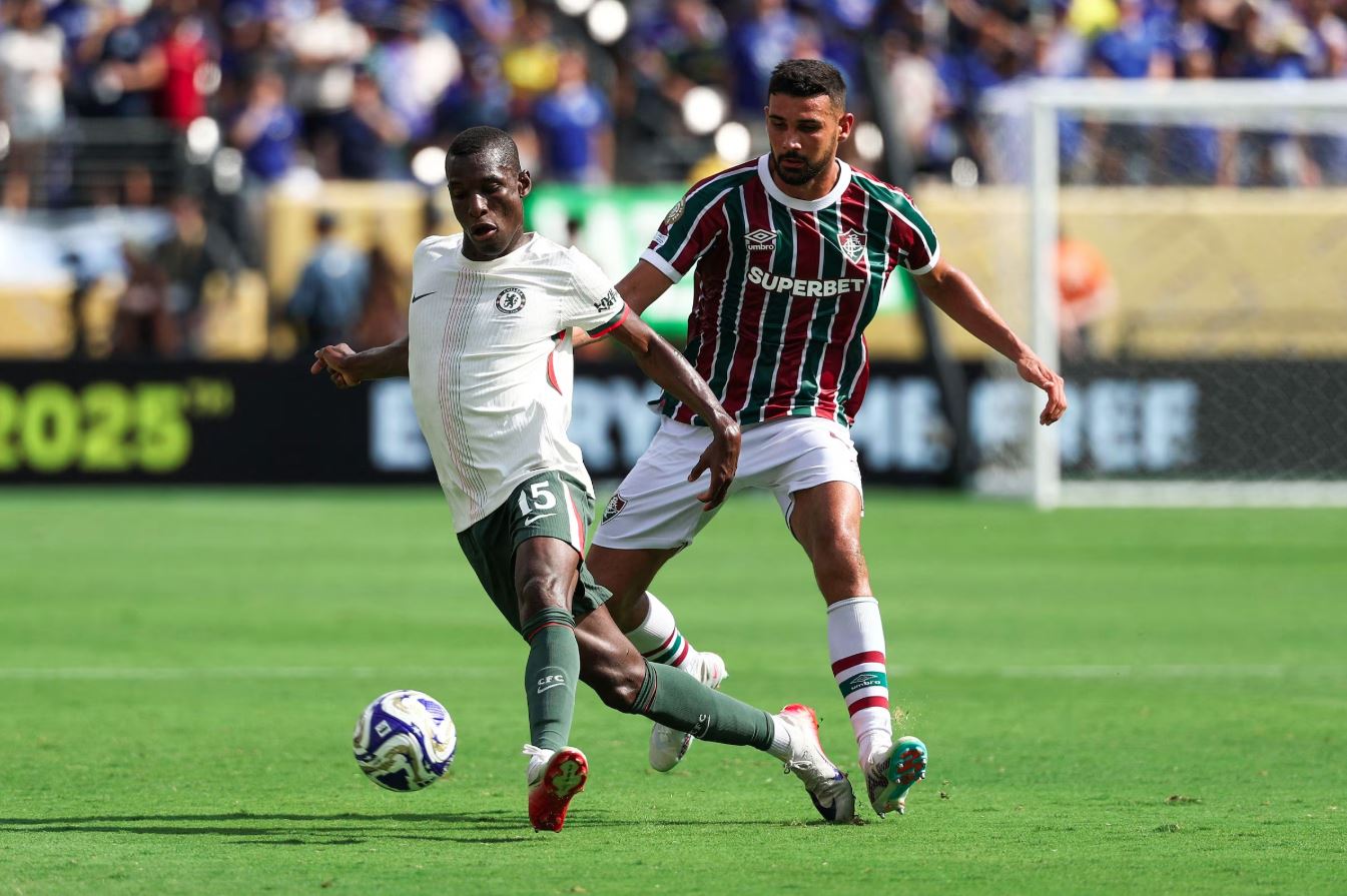 Chelsea foi superior e dominou o Fluminense na maior parte do jogo