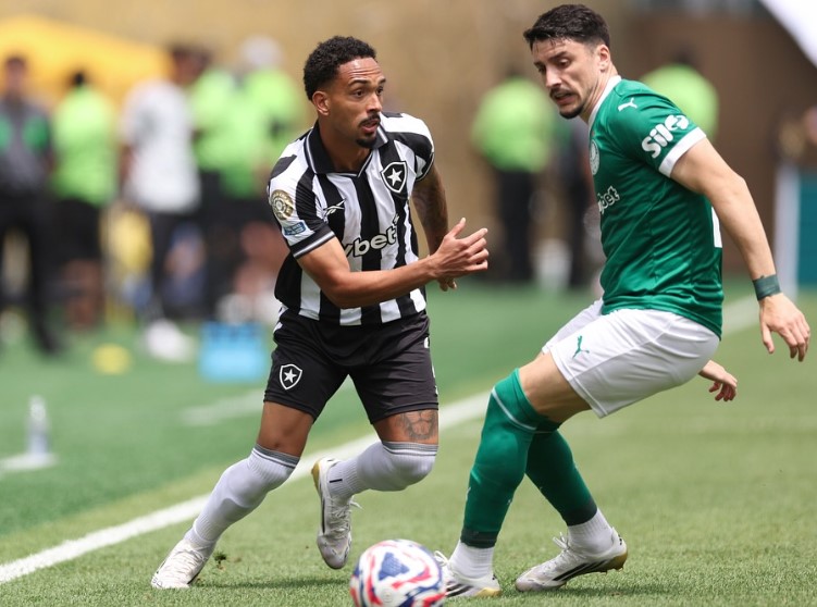 Botafogo se despede do Mundial após perder para o Botafogo na prorrogação