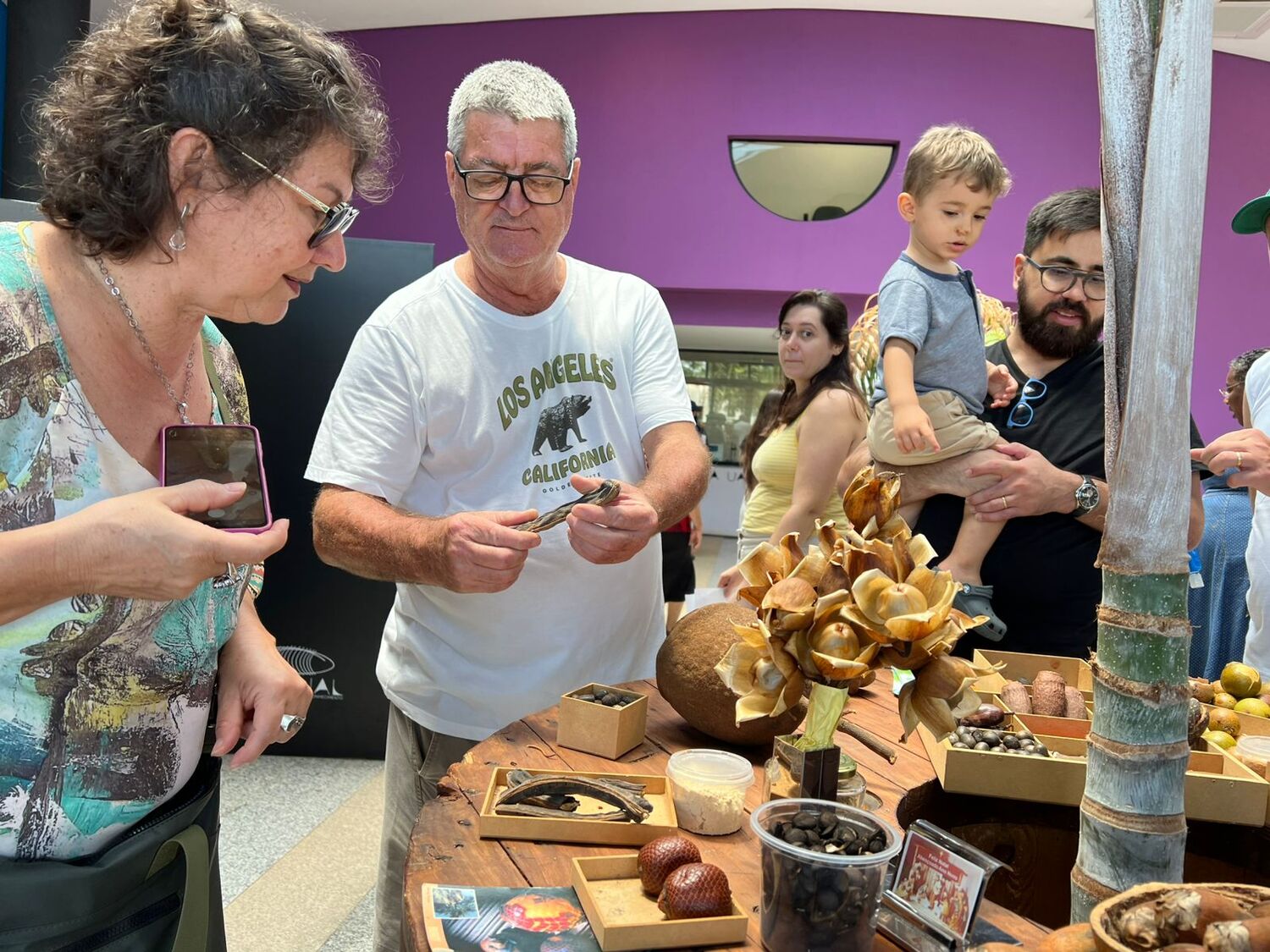 Visitantes se recordam da infância ao se deparar com a exposição