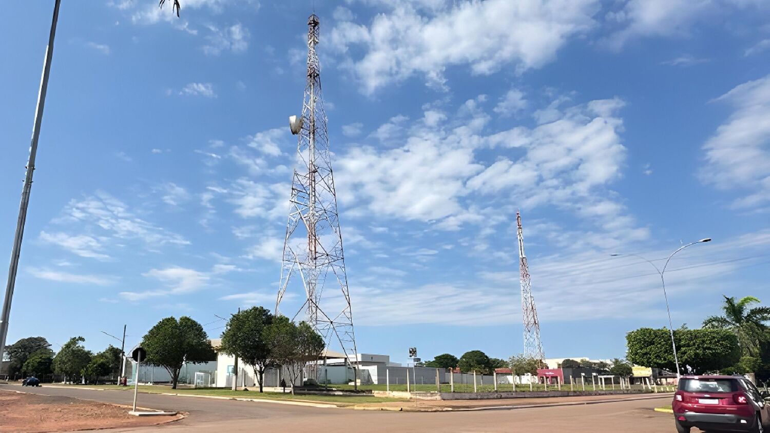 Quarta-feira amanheceu com céu aberto na cidade - (Foto: A Crítica)