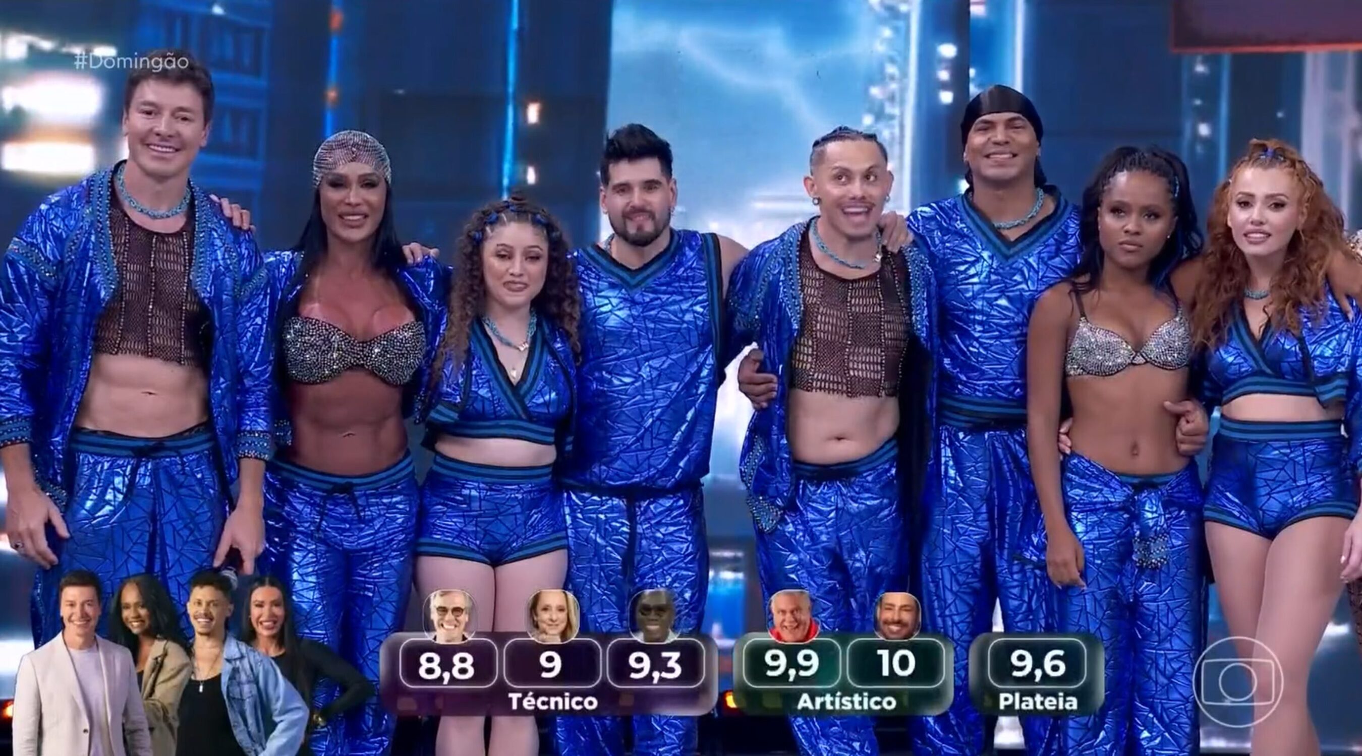 Participantes da 'Dança dos Famosos' do 'Domingão Com Huck' durante o programa exibido neste domingo, 24 de agosto de 2025.
