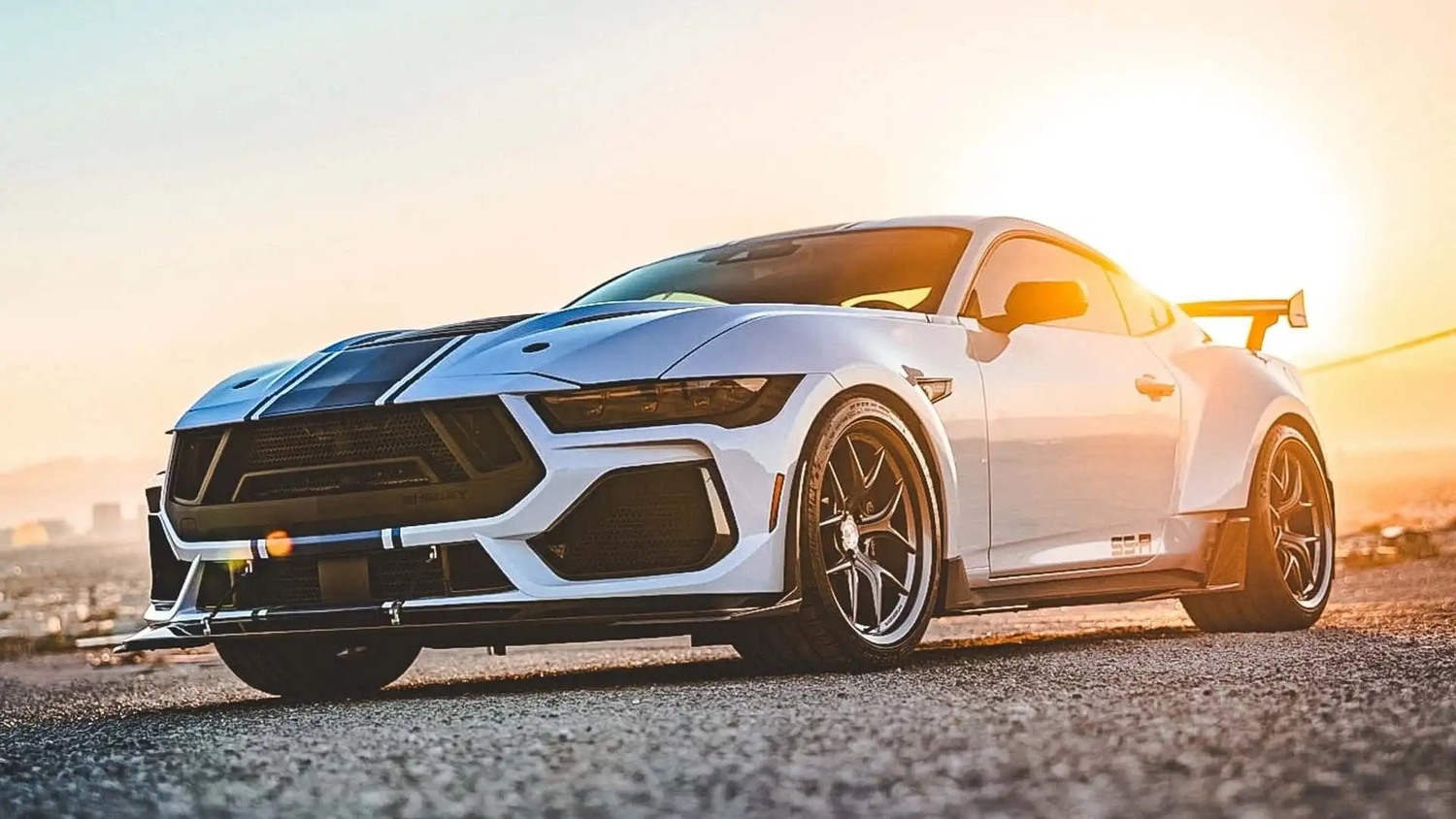 O Mustang Dark Horse mal aterrissou no Brasil e já foi 