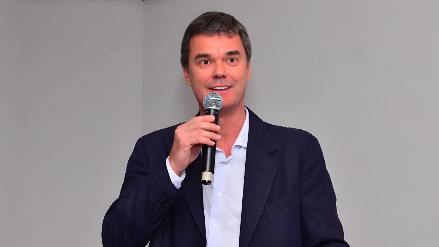 Marlon Brandt, presidente do Esporte Clube Comercial, defende reabertura urgente do Morenão para impulsionar o futebol local e a economia de Campo Grande.