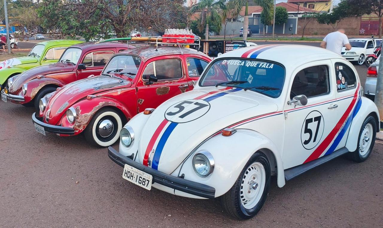 RetrocarMS 2025 reúne carros clássicos