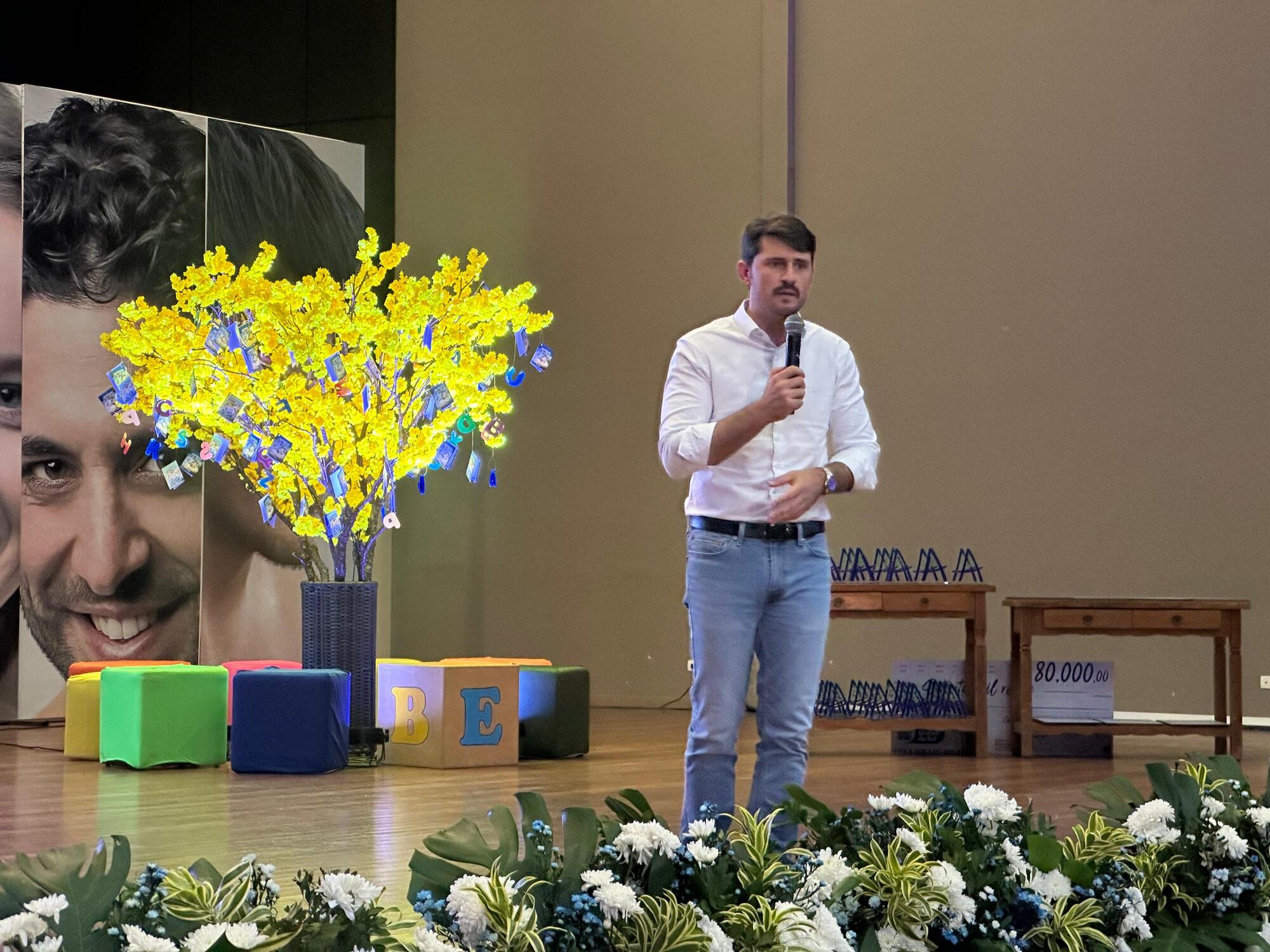 O presidente da Associação dos Municípios de Mato Grosso do Sul (Assomasul), Thalles Tomazelli.