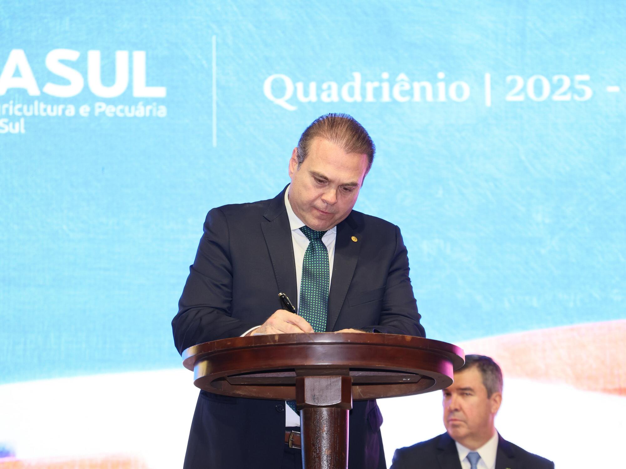 O presidente Marcelo Bertoni foi reconduzido ao cargo para o quadriênio 2025-2029